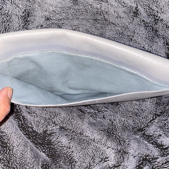 Vintage Christian Dior Soft Leather Clutch Handbag w/ outside & inside pockets. - Picture 11 of 16